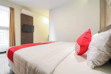 Hotel Oyo 1258 Balitone Residence