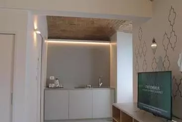 Aamiaismajoitus (B&B) Maison Alliod