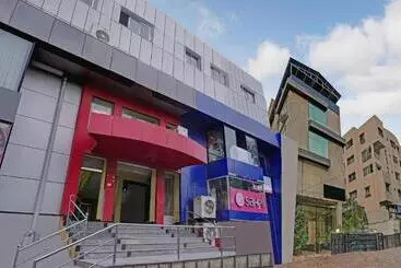 Hotel Super Collection O Kalinga Bapuji Nagar