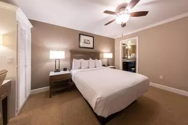 Carlsbad Inn Beach Resort