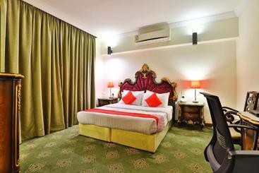 ホテル Oyo 395 Al Hafof