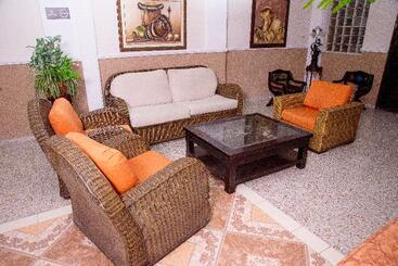 Hotel Ayenda 1309 Villa Dilia