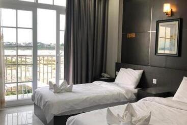 Sunset Mekong Apartment