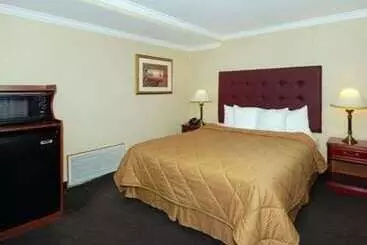 Отель Quality Inn Near City Of Hope
