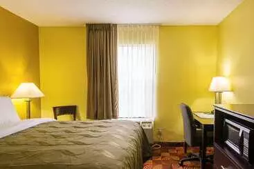 هتل Quality Inn Washington Nc