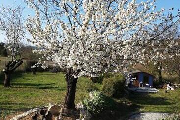 مبيت وإفطار Le Mas De La Diligence
