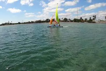 Hotel Grassy Flats Resort & Beach Club