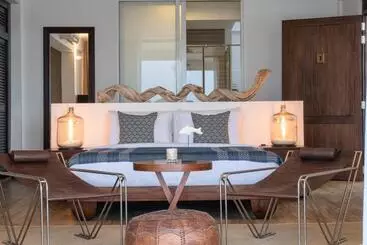 Hotel The Beach House By Reveal