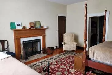 Mountain Home Bed & Breakfast