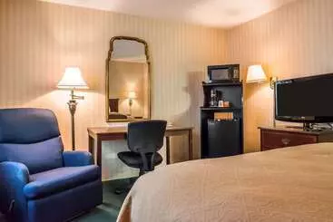 Otel Quality Inn Pittsburgh Airport
