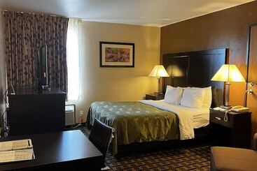 בית מלון כפרי Quality Inn Zion Park Area