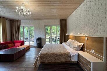 Apart Hotel парк готель щастя