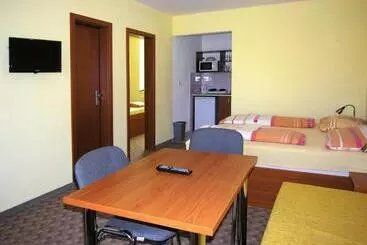アパートホテル Apartmány Family Veľký Meder