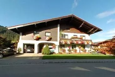 Bed and Breakfast Pension Montana