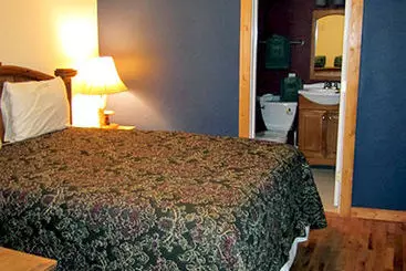 Timber Creek Chalets: 7 2 Bedroom Cabin