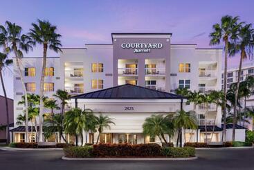 فندق Courtyard By Marriott Miami Aventura Mall