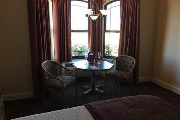 호텔 Coventry Motor Inn