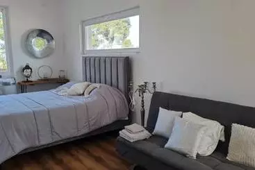 Aamiaismajoitus (B&B) Villa Tropical