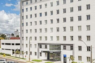 هتل Slaviero Curitiba Aeroporto