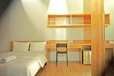 בית מלון כפרי M Social