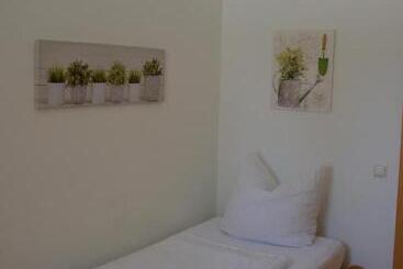 膳宿费 Zimmervermietung Fasching