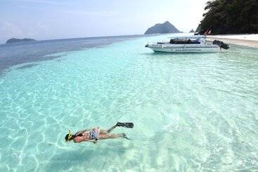 Victoria Cliff Resort Nyaung Oo Phee Island