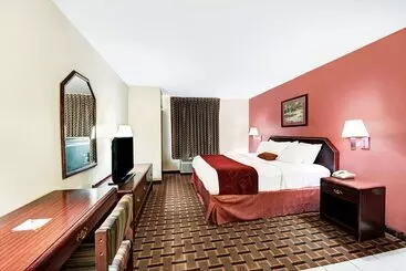 酒店 Days Inn By Wyndham Dallas Plano