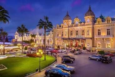 ペンション Dans Les Nuages