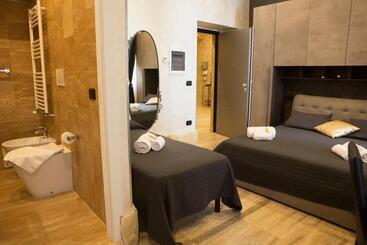 خانه Jadore Monic