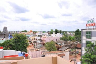 Hotel Kpa Grand Palace