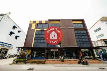 Hotelli The Modern Place By Oyo Rooms