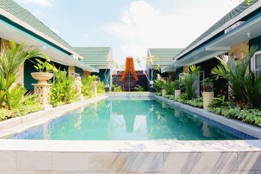 Pension (Hôtel basse catégorie) Cornel Coffee And Stay