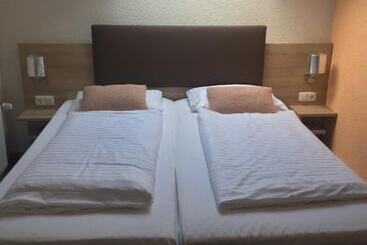 Central Hotel Duisburg