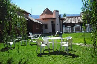 Hotel Hosteria Sueños Dorados