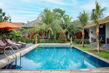 Hotel Orange Balangan Bungalow