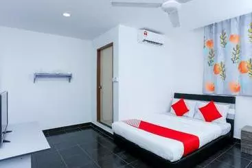 Hotelli Oyo 44112 Darvel Bay Travelodge