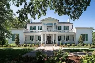 Belle Air Mansion And Inn