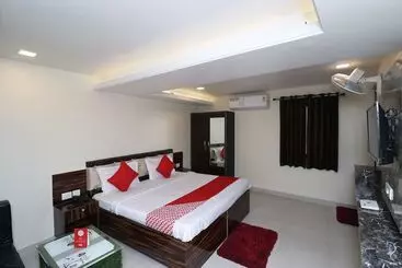 Hotel Flagship 30884  Lr Regency