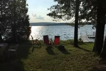 Bed & Breakfast La Maison De Ville   Bed & Bistro