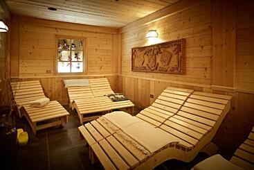 Residence Derby Club