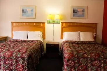 The Dunkirk Motel