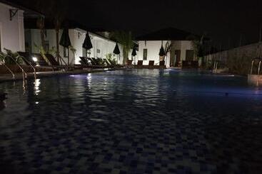 هتل Coco Village Phu Quoc Resort