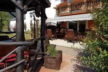 ペンション Ferienweinhaus Römer Knodt