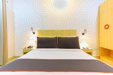 Hotelli Collection O Marhaba Govindapuram