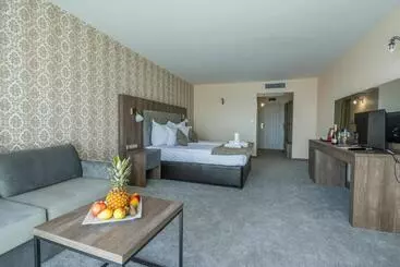 Hotel Katalina Spa Resort