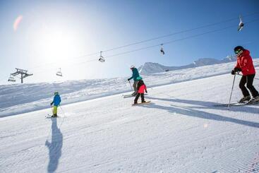 هتل Garni Hubertushof