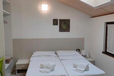 بنسيون La Corte Room & Relax