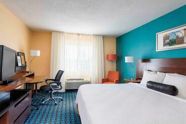 Отель Fairfield Inn & Suites Mansfield Ontario
