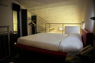 تختخواب و صبحانه Vingt Sept