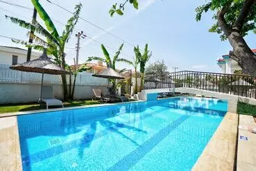 Otel Lamira Suites Alacati